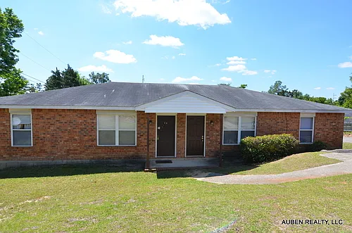 2311 Walden Dr Photo 1