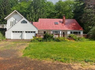 5985 Yachats River Rd, Yachats, OR 97498