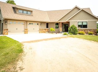 6279 Johnson Rd NE, Nelson, MN 56355