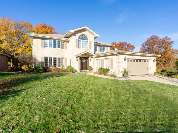 1008 Edgewood Ct, Lemont, IL 60439