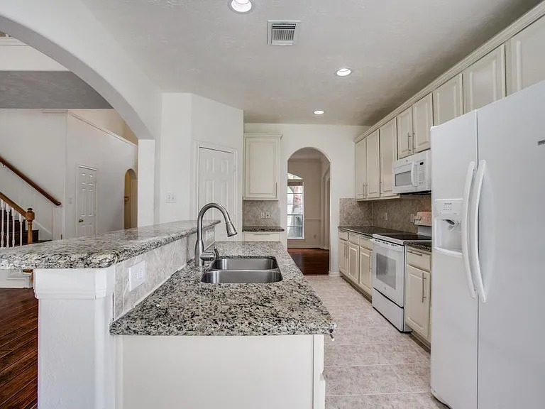 14830 Buckskin Bridge Ct — Photo 9