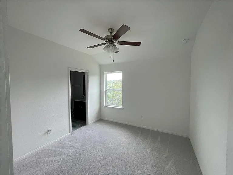 1228 Brasano Pl — Photo 25