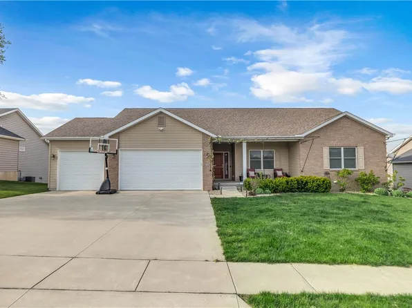 140 Parkington Ct, Mt Zion, IL 62549