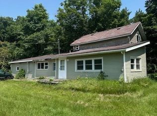 706 5th St SW, Pine Island, MN 55963