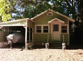 2 Alley A, Yankeetown, FL 34498