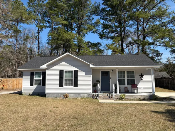 110 Sharon Ave, Hampton, SC 29924