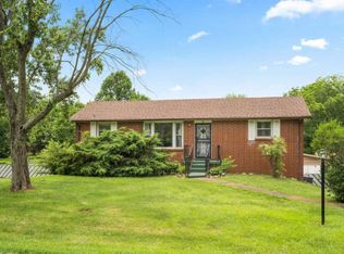 8 Strassbourg Rd, Clarksville, TN 37042