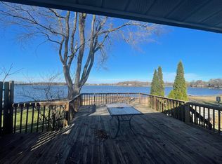 W8768 Lake Rd, Delavan, WI 53115