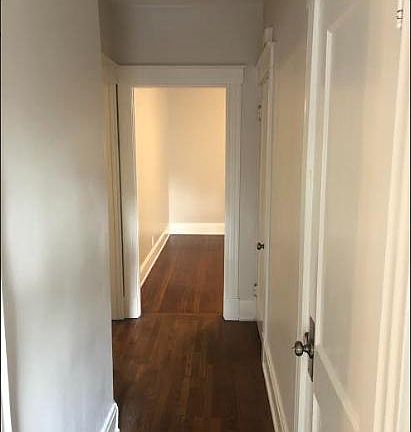 4th image of 4010 Burwood Ave #1
