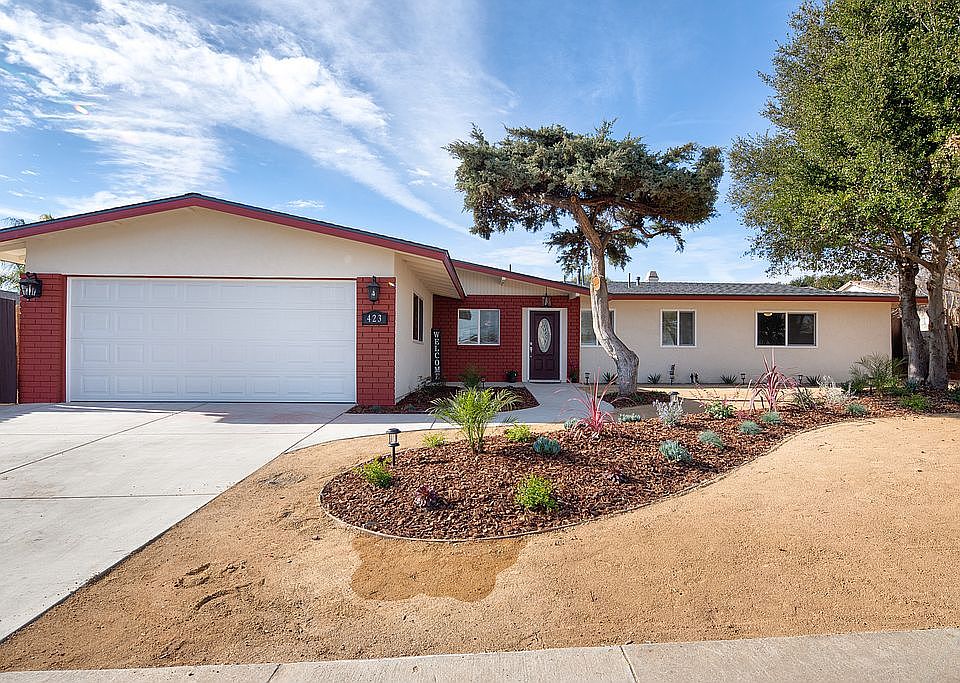 1st image of 423 Calor Dr