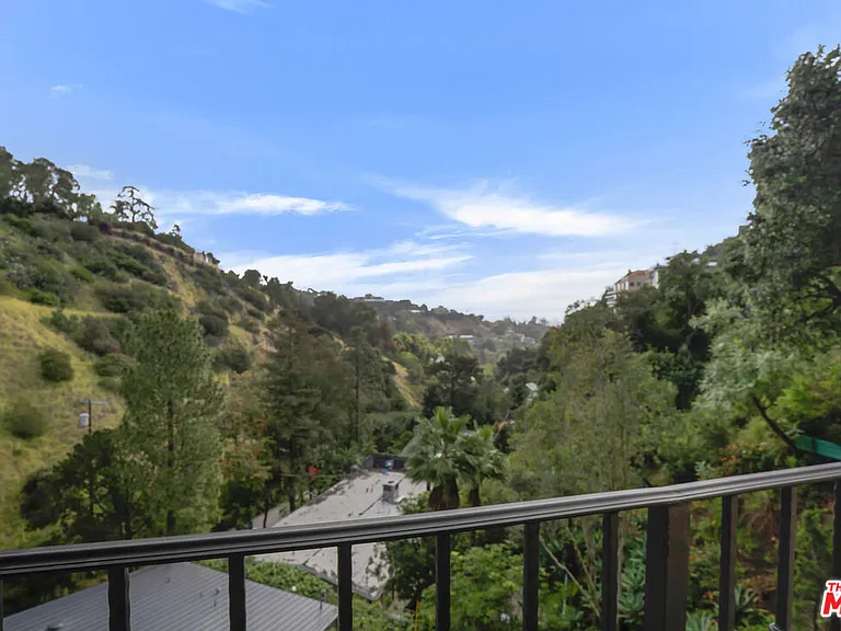 10160 Cielo Dr #1/2 — Photo 34