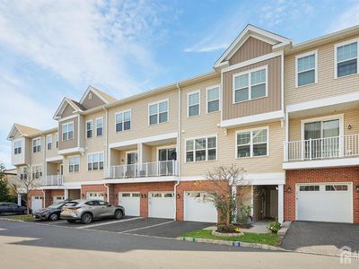 204 Dickson Ct, Highland Park, NJ, 08904