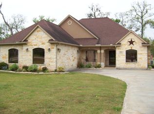 1022 County Road 687, Angleton, TX 77515