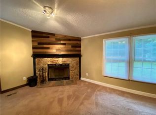 5261 Homecliff Dr, Concord, NC 28025