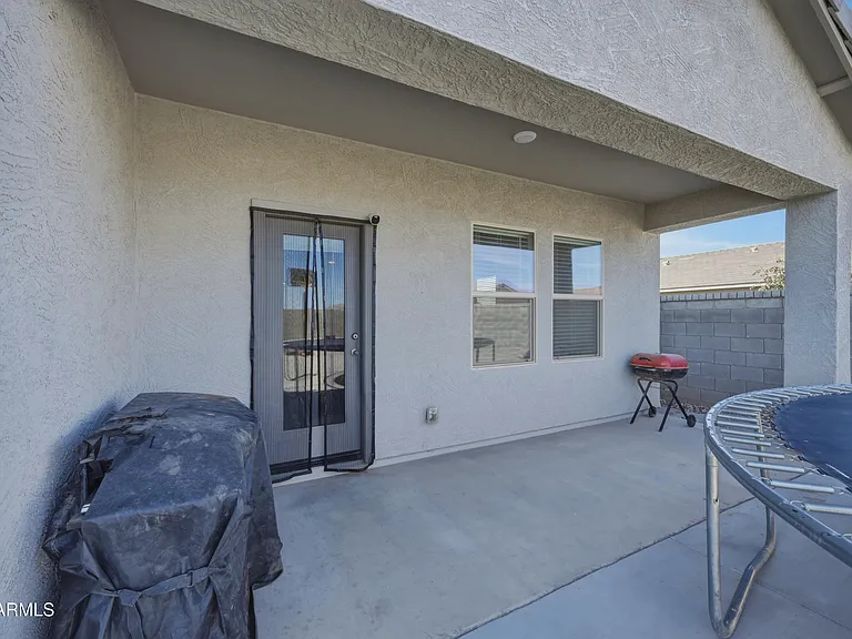 2022 E New Bonnet Ln — Photo 25