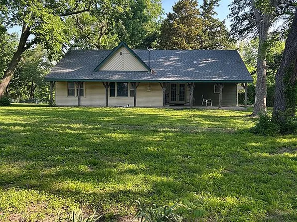 5001 N Galvin Rd, Sibley, MO 64088