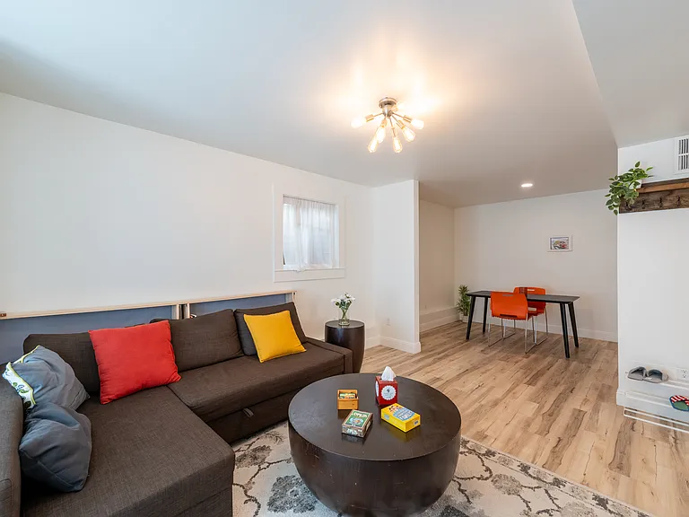 1615 McGee Ave #A — Photo 8
