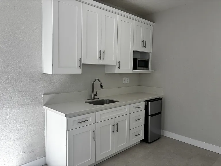 655 Solano Ave — Photo 2