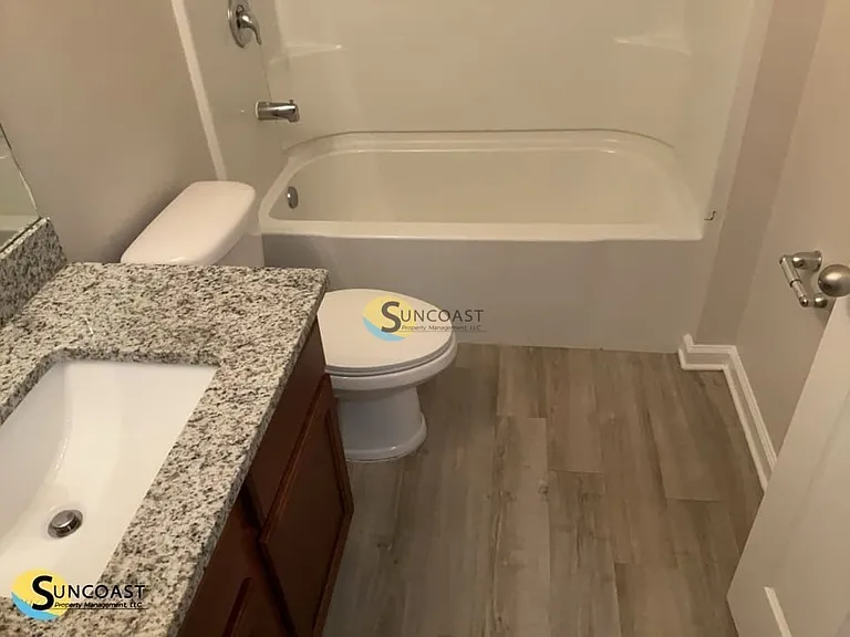 8113 Lanette St — Photo 10