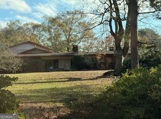 84 Sundown Cir, Hartwell, GA 30643