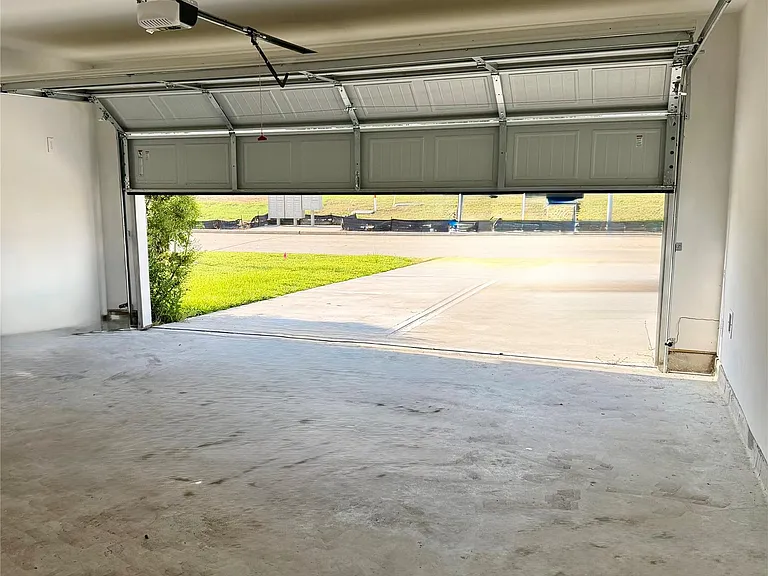 22784 Hackberry Leaf Dr — Photo 13