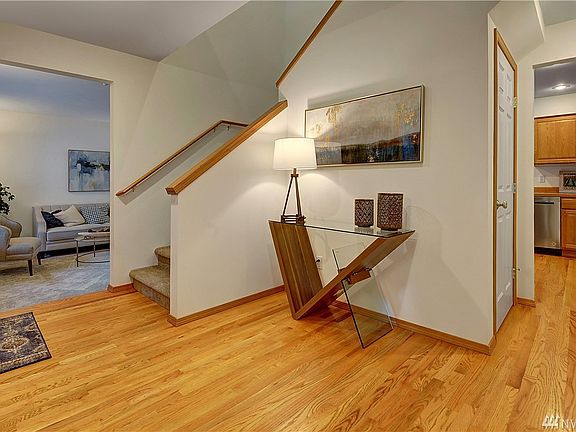 5th image of 48118 SE 127th St