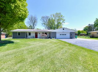13225 Allisonville Rd, Fishers, IN 46038