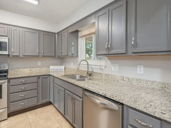 710 Doyce Dr #C, Fort Walton Beach, FL 32547