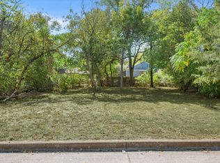 962 E Oleander St, Fort Worth, TX 76104