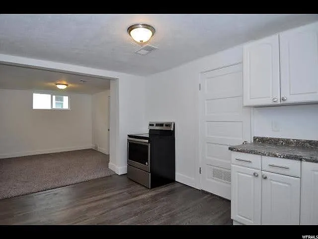 S 1830 W, Riverton — Photo 4