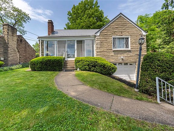 3rd image of 424 Bower Hill Rd