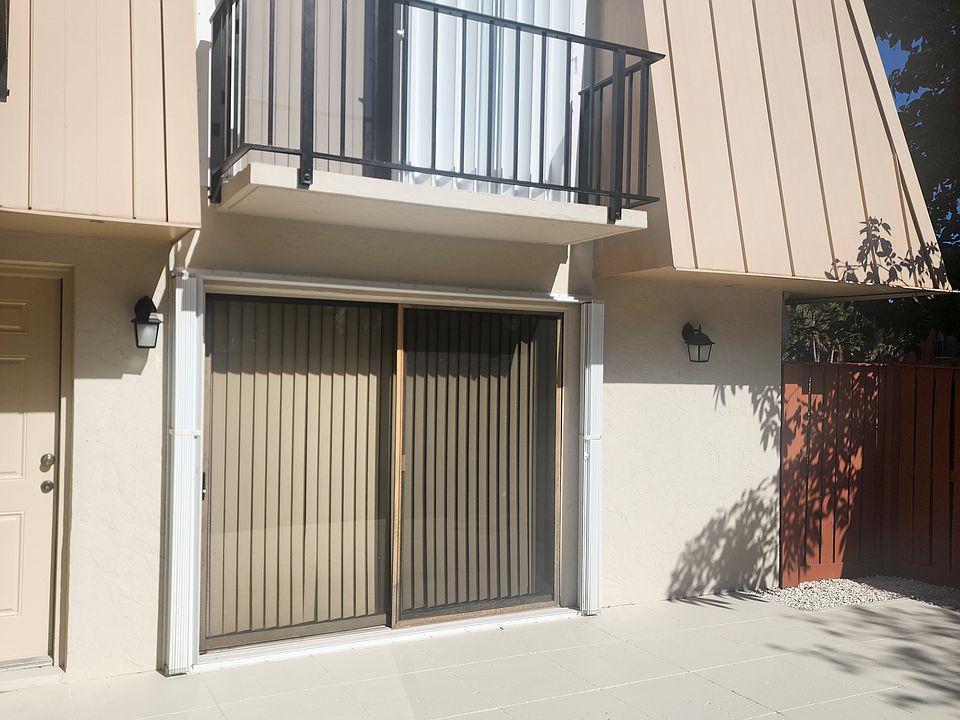 1st image of 3349 Gardens East Dr APT D