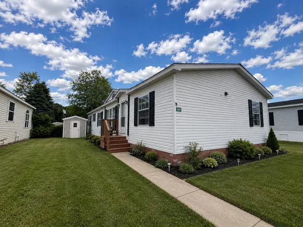 369 English Oak Ln #369, Whittaker, MI 48190