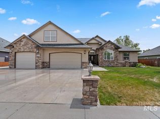 2164 NE Onati Ave, Mountain Home, ID 83647