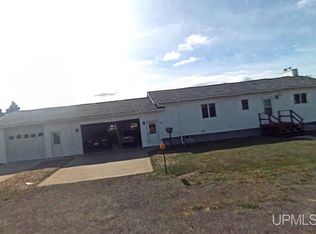 25117 Ridge St, Calumet, MI 49913