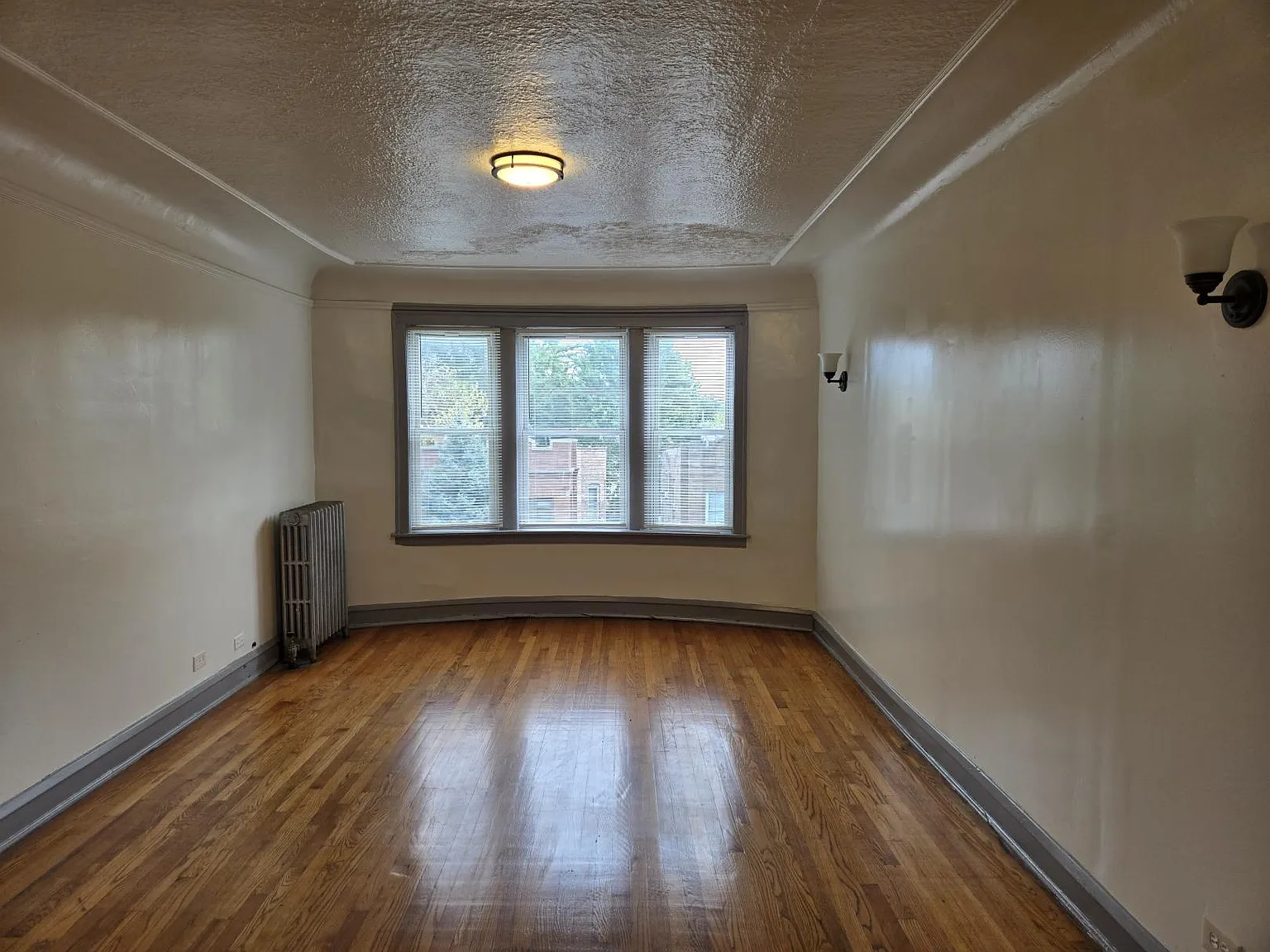 838 North Massasoit Avenue #3A — Photo 2