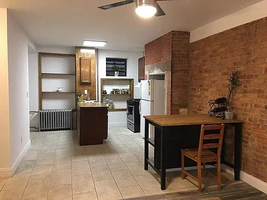 Rented by Mauro Bros Real Estate Services LLC | media 4