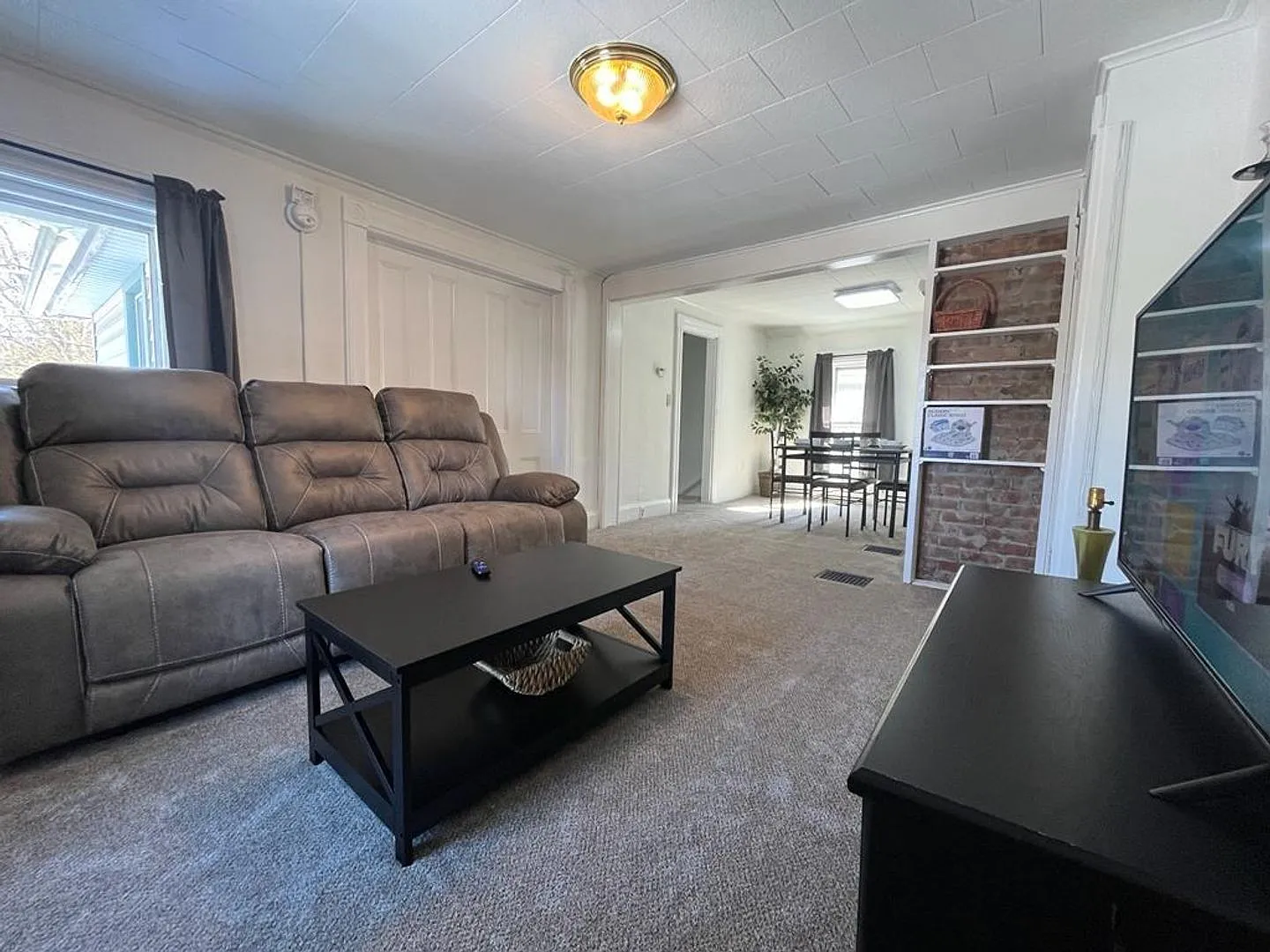 208 hudson st — Photo 4