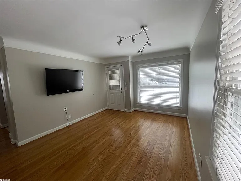 3602 Ravena Ave — Photo 6