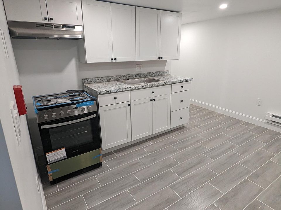 1st image of 538 E Brinton St #1R