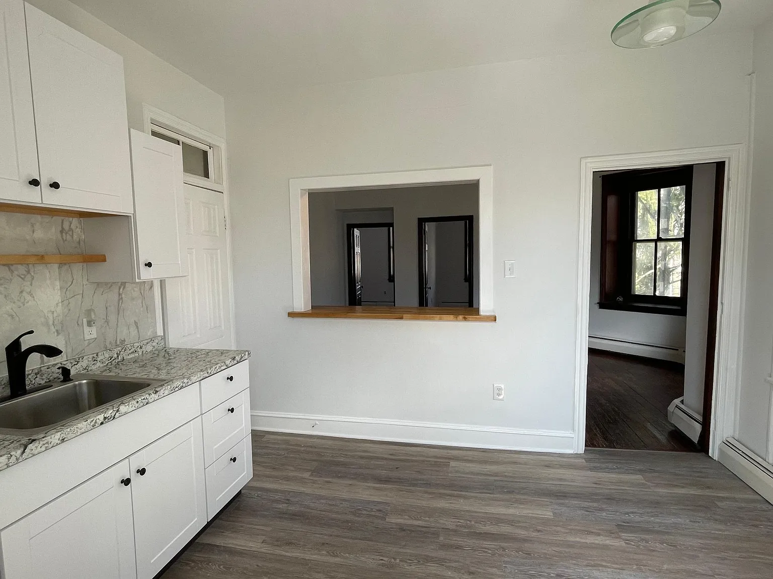 202 Bridge St — Photo 4