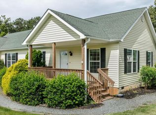 21 Clayton Dr #A, Weaverville, NC 28787