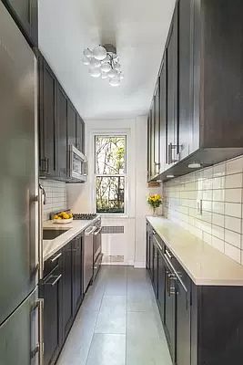 4th image of 310 W 55th St APT 1C
