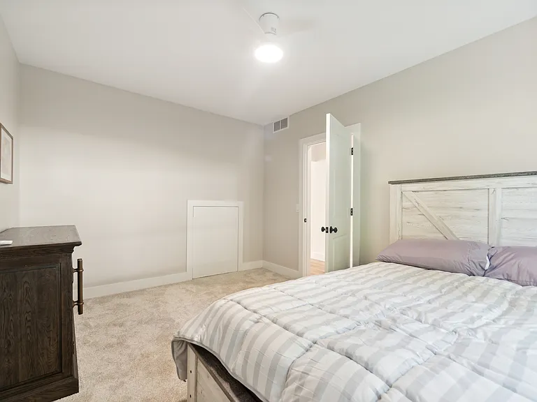 168 E Gull Lake Dr — Photo 37