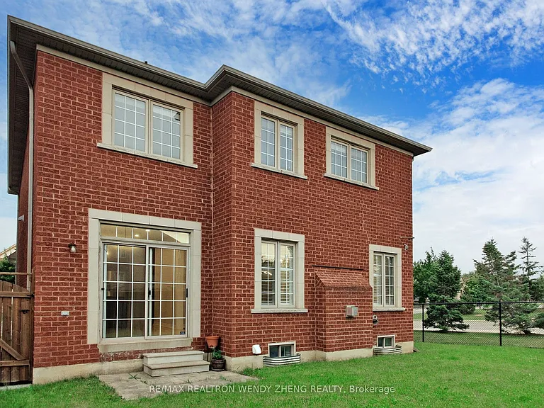 300 Sunny Meadow Blvd #UPPER — Photo 39