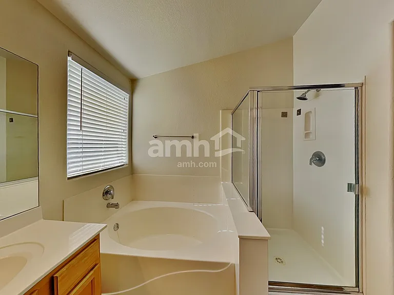 13964 N 133rd Ln — Photo 11