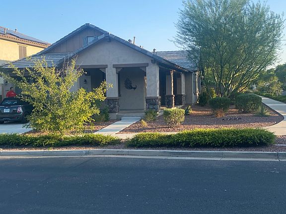3rd image of 20891 W Glen St