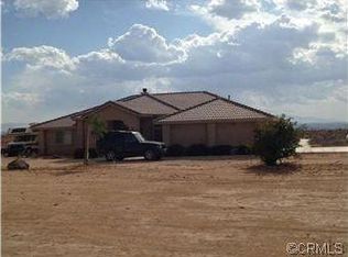 8600 Hazel Ct, Apple Valley, CA 92308
