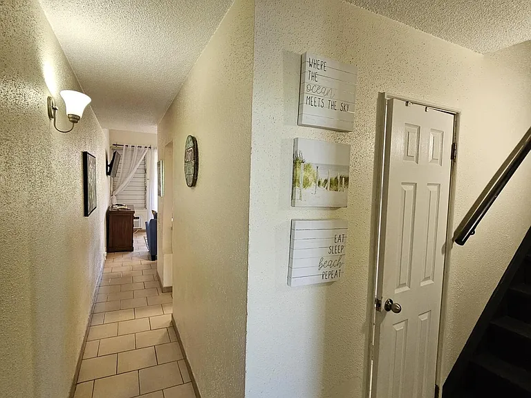 315 Golden Rock Est — Photo 2