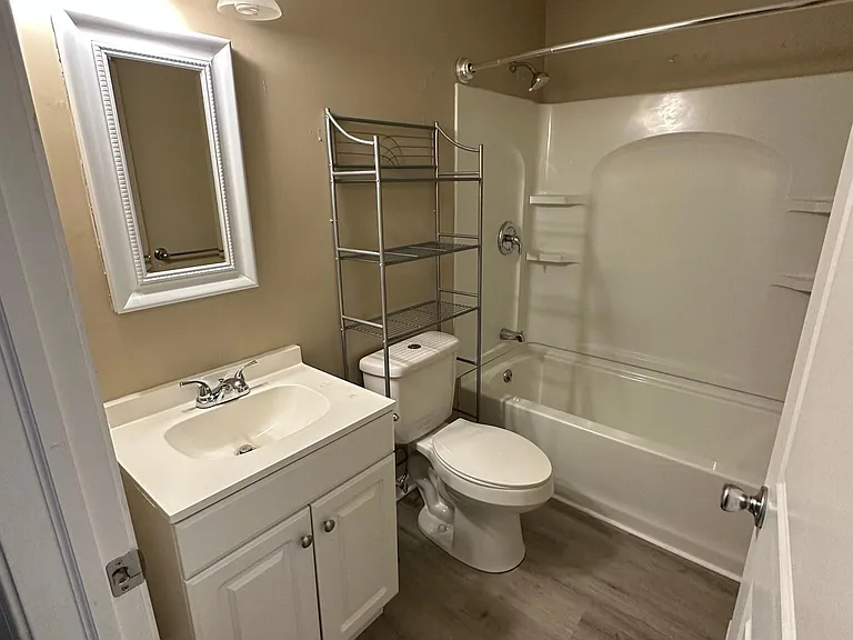 3113 Laurel Ridge Cir — Photo 9